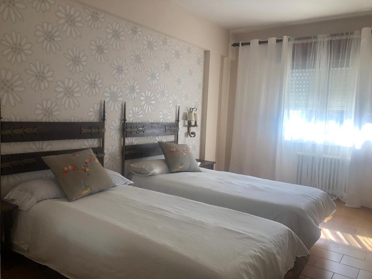 Hotel Barbacedo Mijares  Dış mekan fotoğraf
