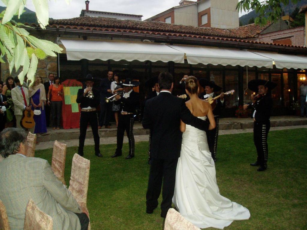Hotel Barbacedo Mijares  Dış mekan fotoğraf